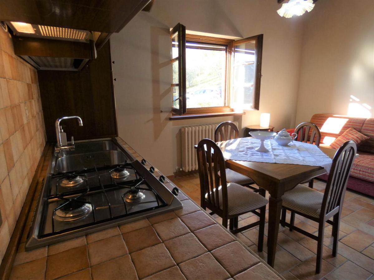 Scappo In Umbria, La Vallata Parrano Екстериор снимка